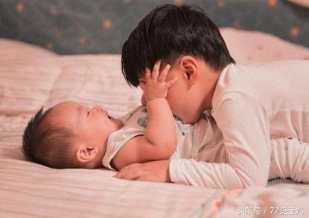 孕妇生下宝宝6个月后，总感觉肚子在动，医生检查后家人都懵了