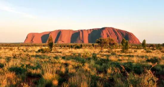 持中国护照落地签国家,福利来了温暖中国年