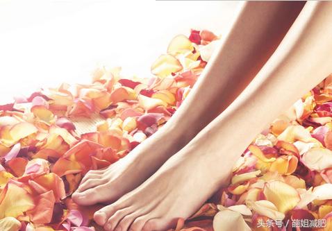 跳绳锻炼热身避免萝卜腿,跳绳脚踝水肿多久可以恢复