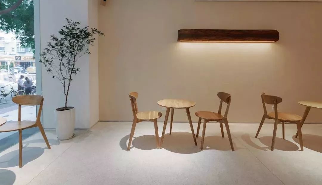 很小的店怎么有格调,保守且能穿出气质的店