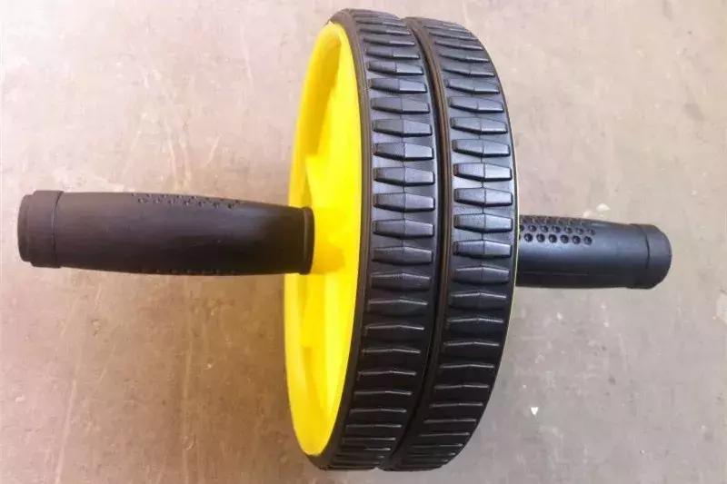 运动去双下巴赘肉神器,健身房哪些器材减蝴蝶袖