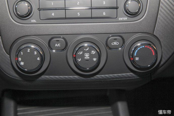 4s店用什么给车子镀膜镀晶的,新车保养有必要去4s店镀晶吗