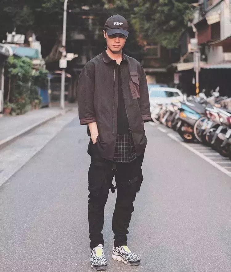 气垫鞋踩钉子的好处,气垫鞋炸了是什么感觉