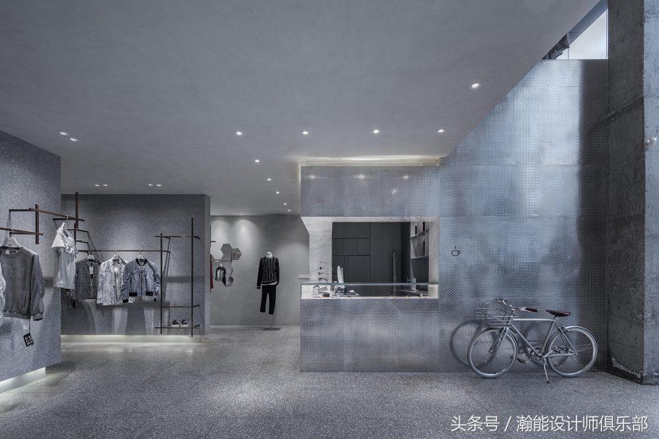 贵阳“31度灰”时尚艺术馆,以艺术馆的形式来设计时尚买手店