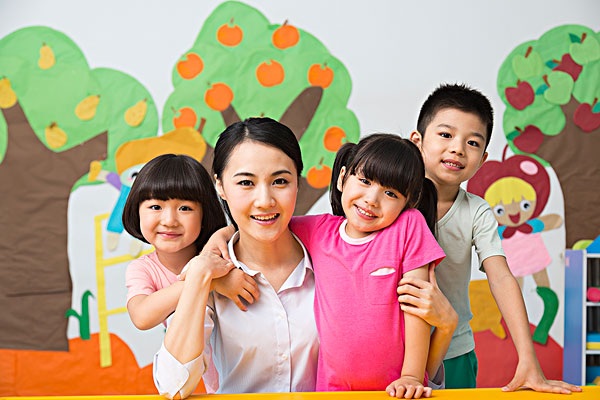 考幼师在哪里报名,幼师可以转正当小学老师吗