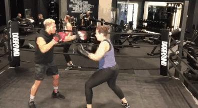 全球最胖的女模特体重高达500斤,胖并不可怕史上最胖超模