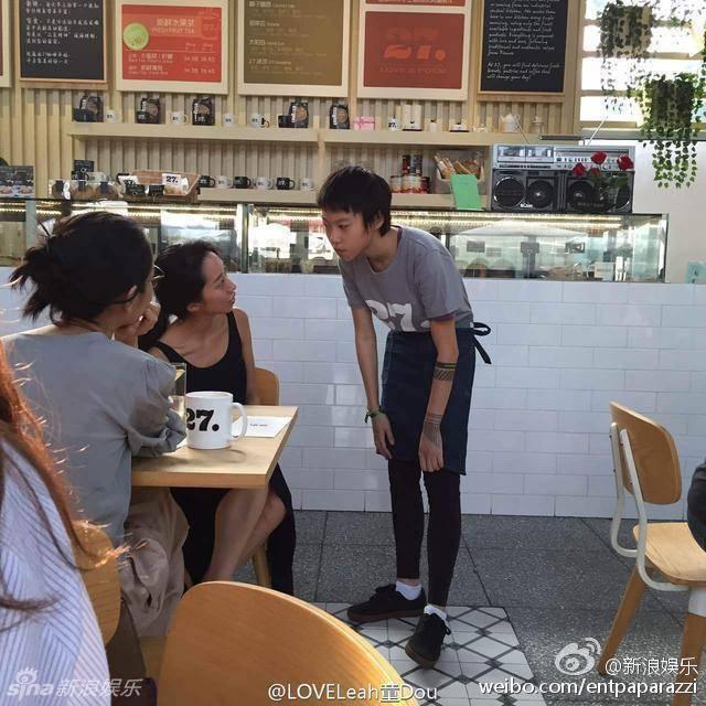 菲已入佛，唯已成仙，留童一个在人间