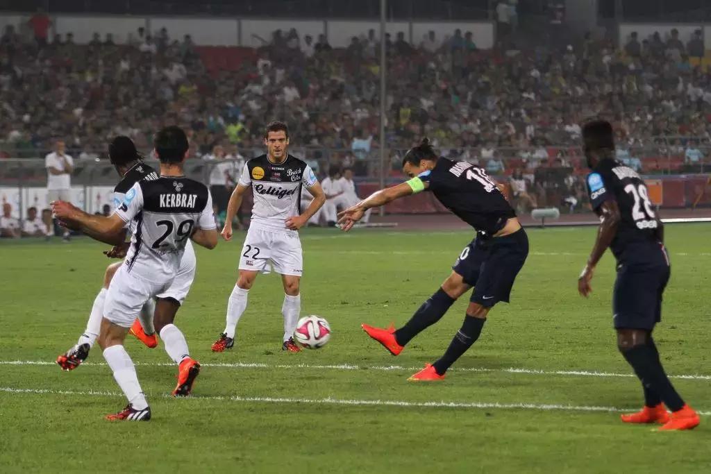 世界顶级足球盛会世界足球峰会,2026世界足球杯总决赛会场在哪里