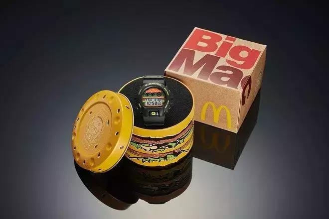 g-shock联名改熊猫配色,g-shock与absolut联名