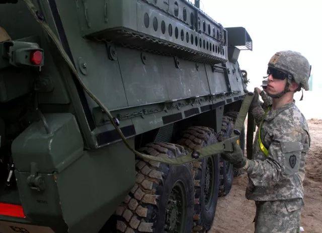 空包弹演习,美军空包弹