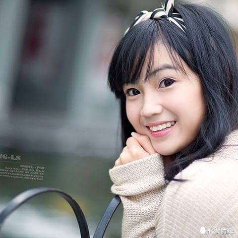 娉板浗鏍″洯鎯呮瓕mv,娉板浗鍞編缇庡コmv