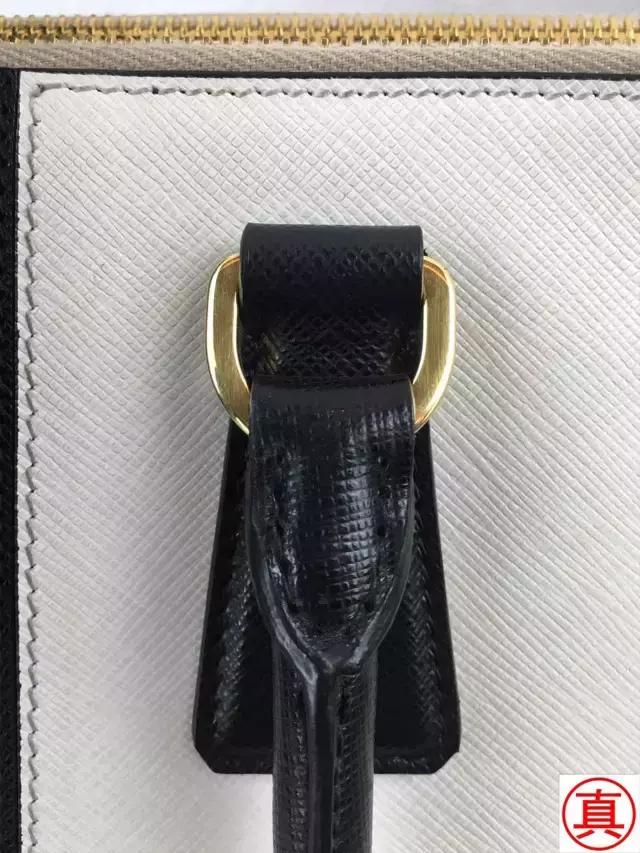 pradahobo腋下包真假鉴定,怎么判断prada钱包真假十字纹