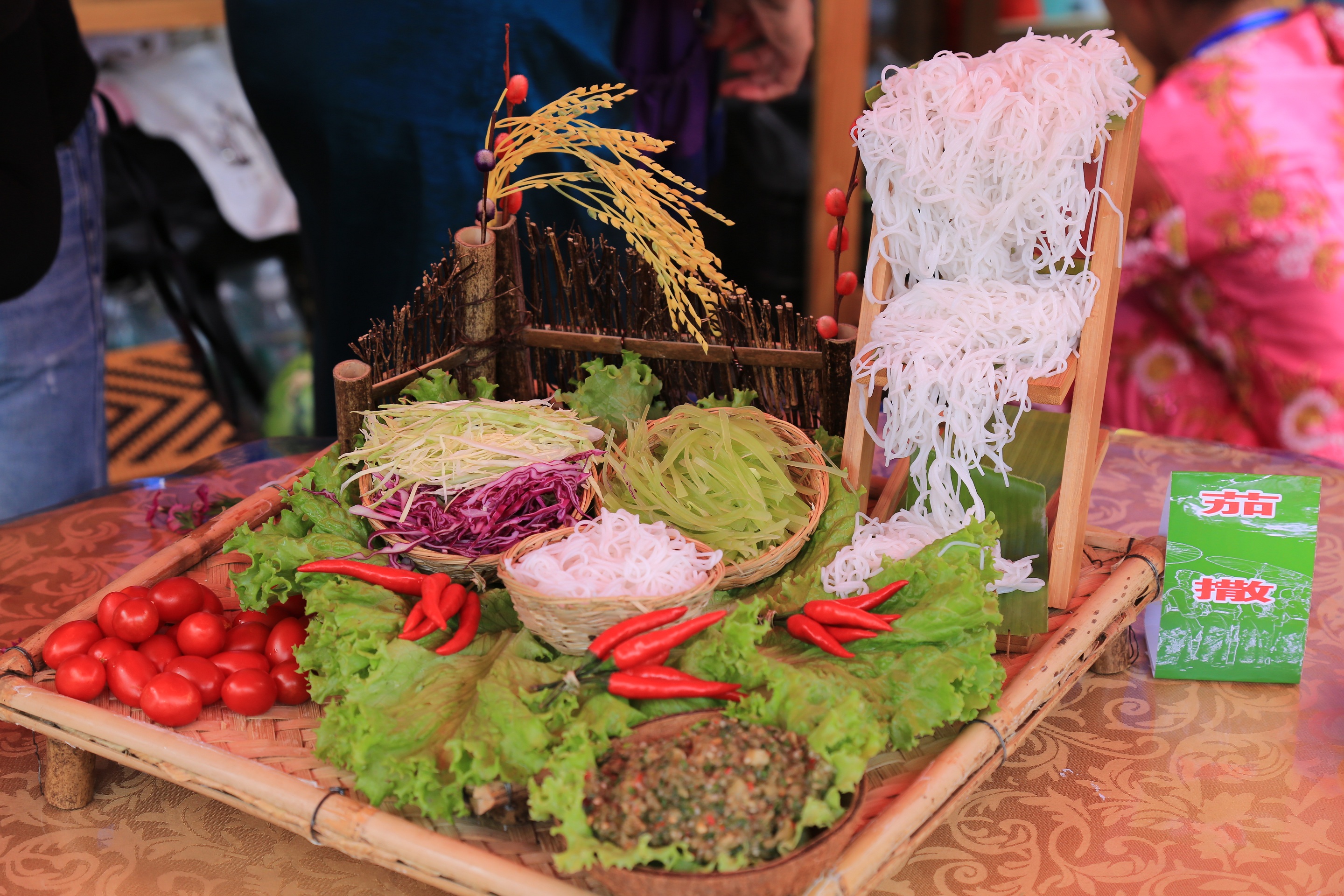 景洪泼水节今年还过吗,连山原生态景区皇后山泼水节