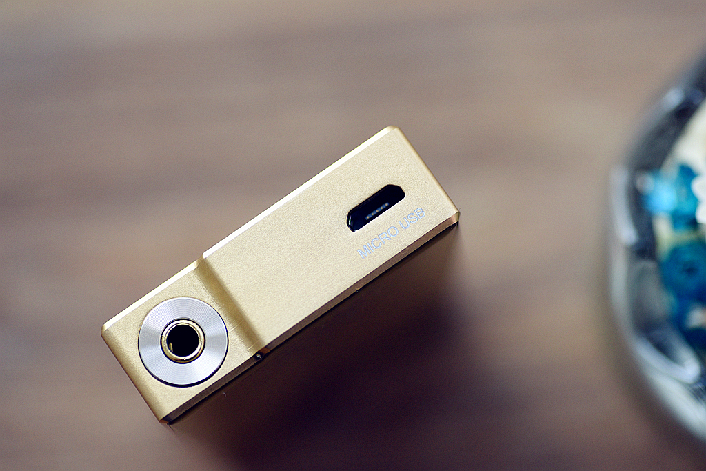 手机还真不能比，百元级HiFi*放播**器HidizsAP60体验