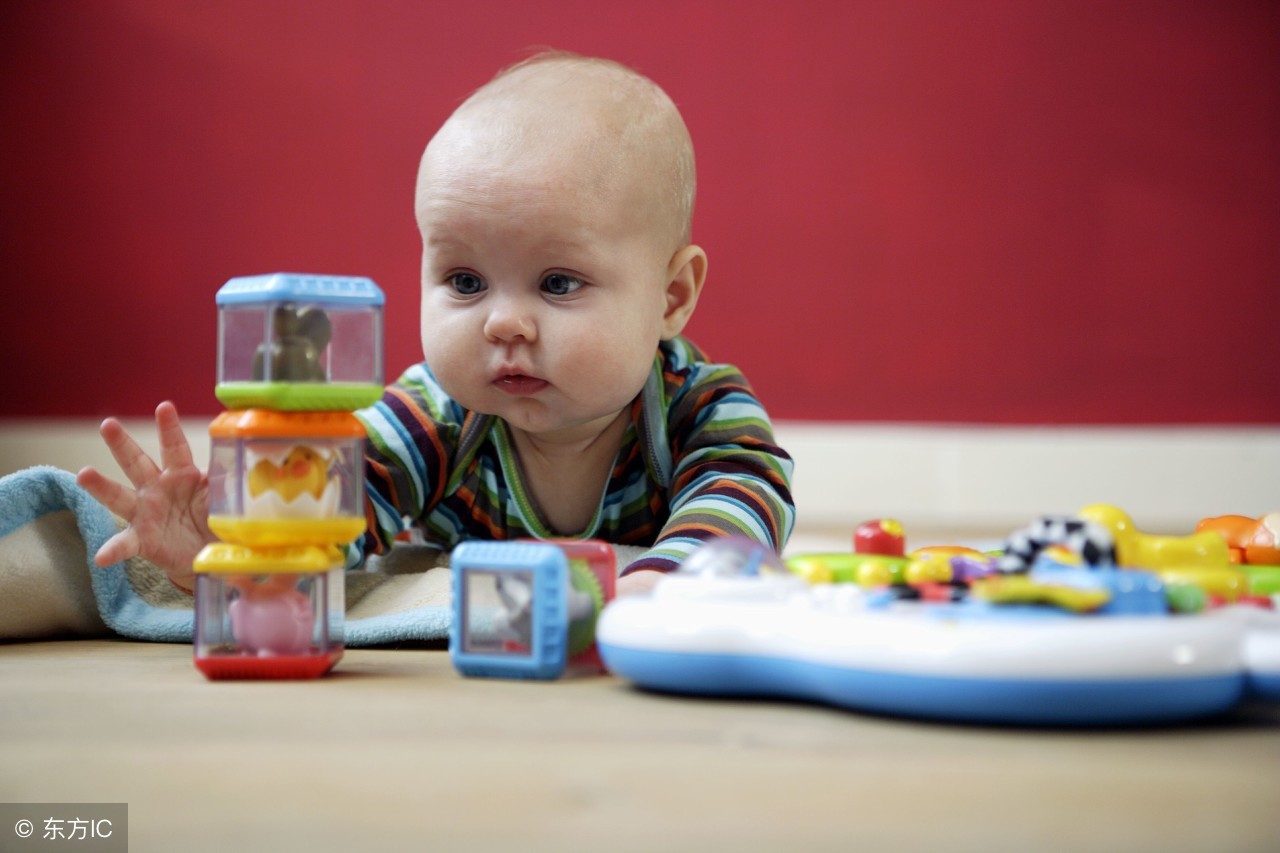 6个细节让你发现宝宝视力问题,如何看宝宝视力发育有没有问题