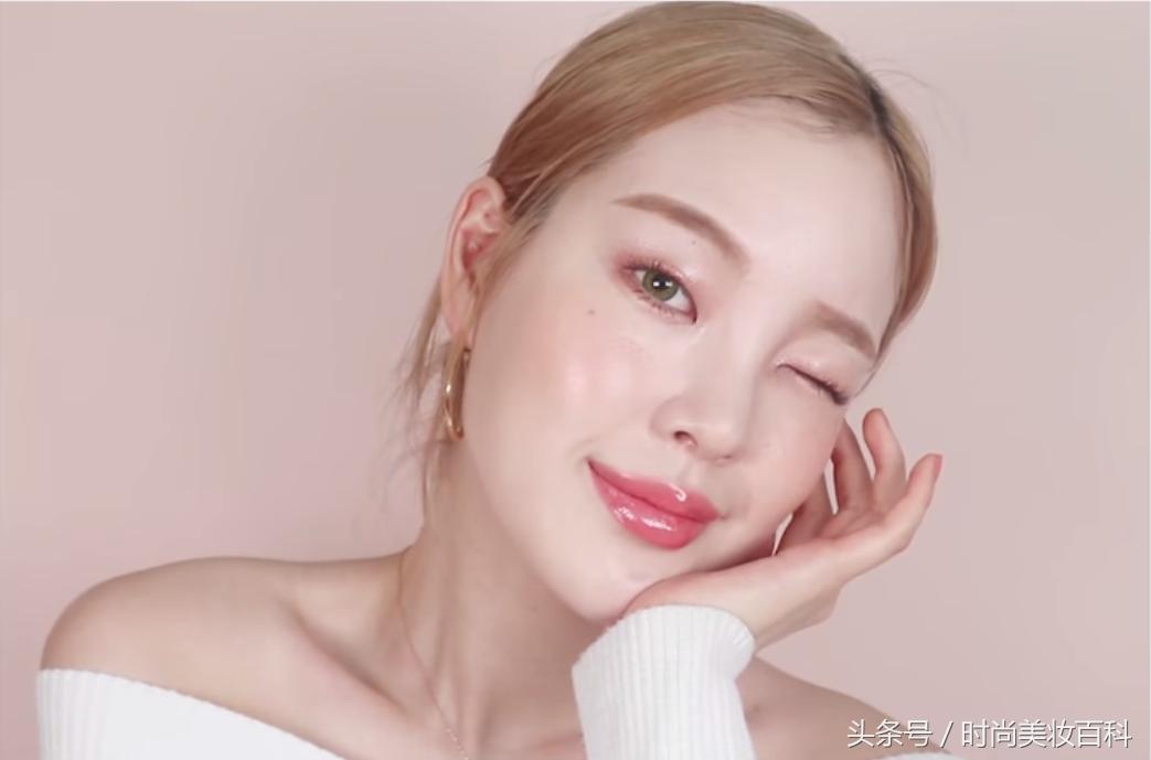 甜蜜的杏仁果酱,樱桃杏仁妆容教程