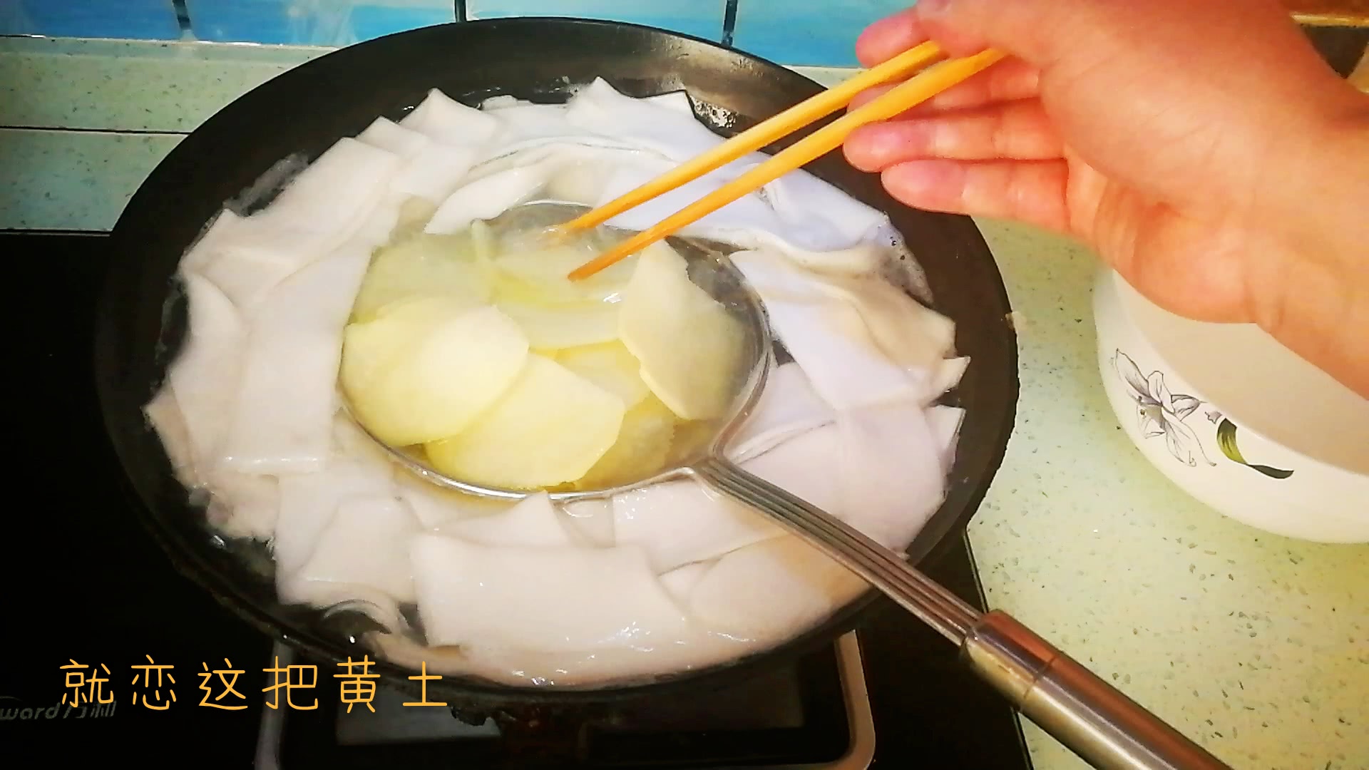 想吃麻辣烫没有配料怎么办,想吃麻辣烫怎么办家里没有酱