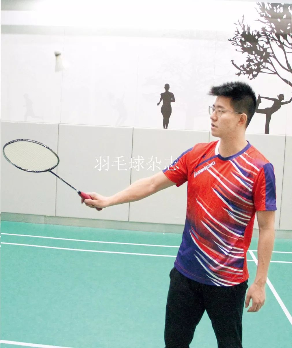 横拍反手攻球错误动作及纠正方法,反手攻球练习方法及常见错误纠正