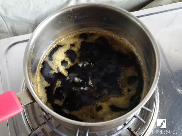 为什么饭店的油比外面的好吃,为啥饭店的酱油那么香