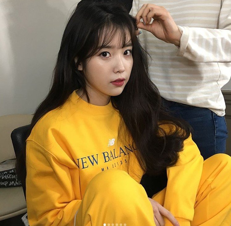 舒服耍废也能有型！韩国时尚女星IU示范3种舒适休闲风一定要笔记