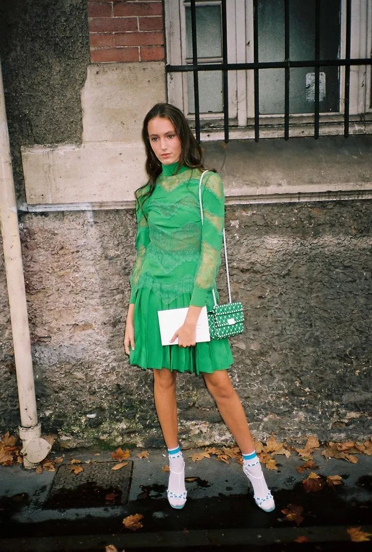 运动风怎么穿才洋气,火遍ins的运动风怎么穿最好看