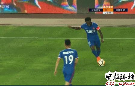 外援因犯规痛哭,外援裁判气到场边痛哭