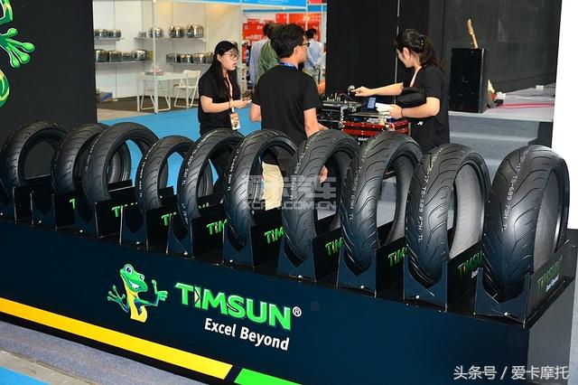 腾森壁虎和正新,腾森跟正新建大哪个好