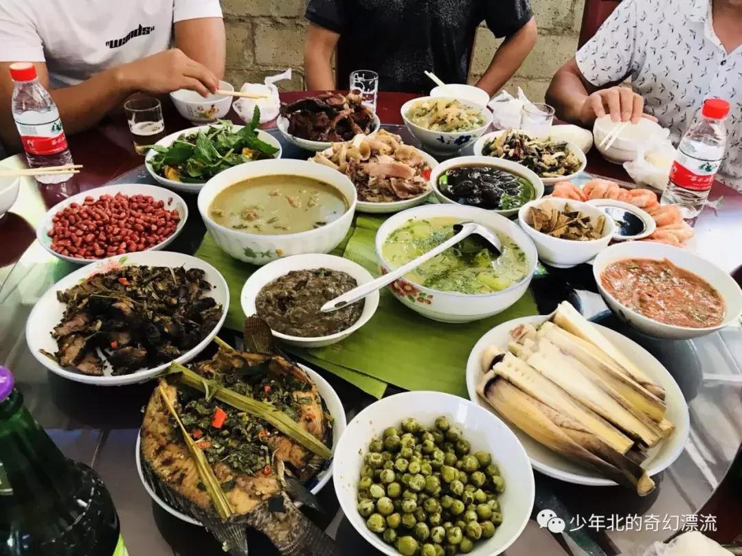 西双版纳最新傣族泼水节,体验云南西双版纳泼水节