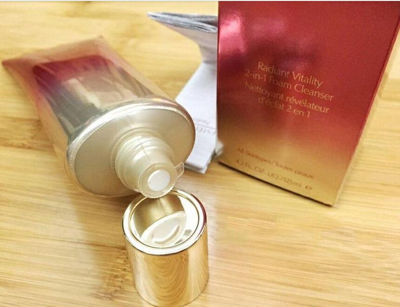 雅诗兰黛红石榴洗面奶真假对比 (雅诗兰黛红石榴洗面奶辨真假)