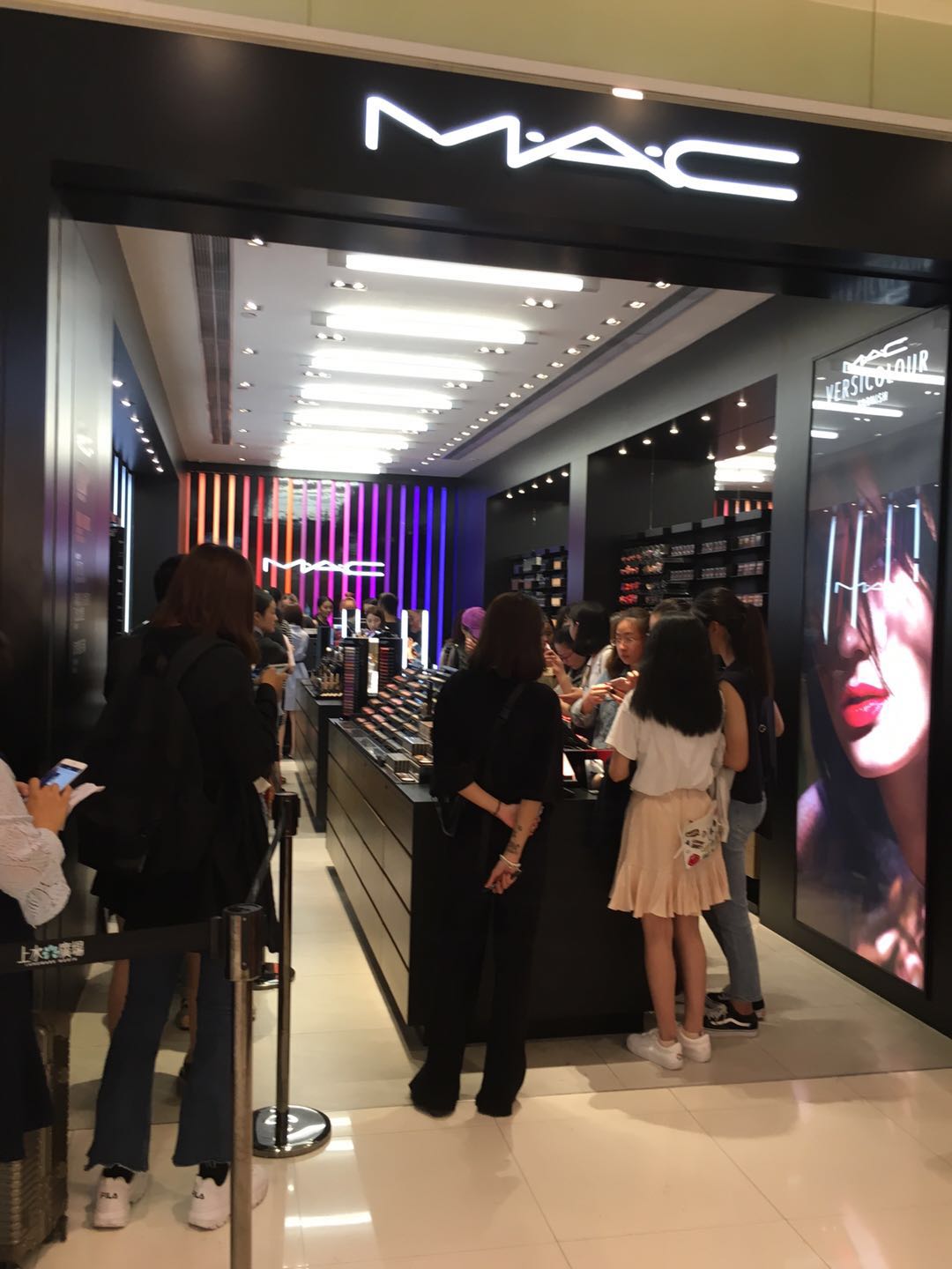 香港哪个时间段打折最优惠,香港打折季节是几月