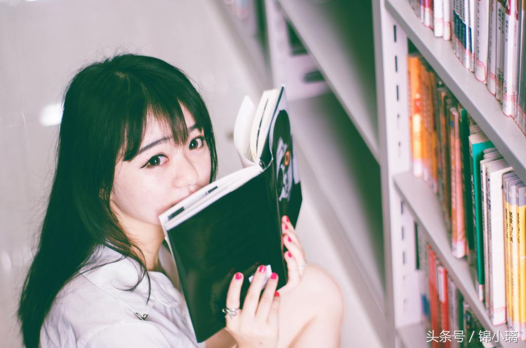 校园小剧场女生,校园遇见她