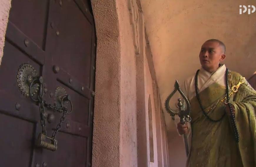 素娥打了玉兔一巴掌,素娥与玉兔恩怨剪辑