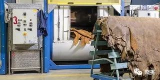 人工合成皮革跟皮革的区别,皮革制作发展史