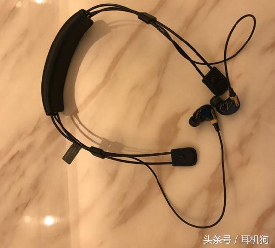 铁三角和索尼蓝牙耳机谁好,索尼铁三角耳机排名