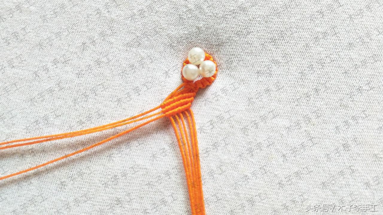 看了教程学不会咋办,最简单快速完成的纯红绳手链