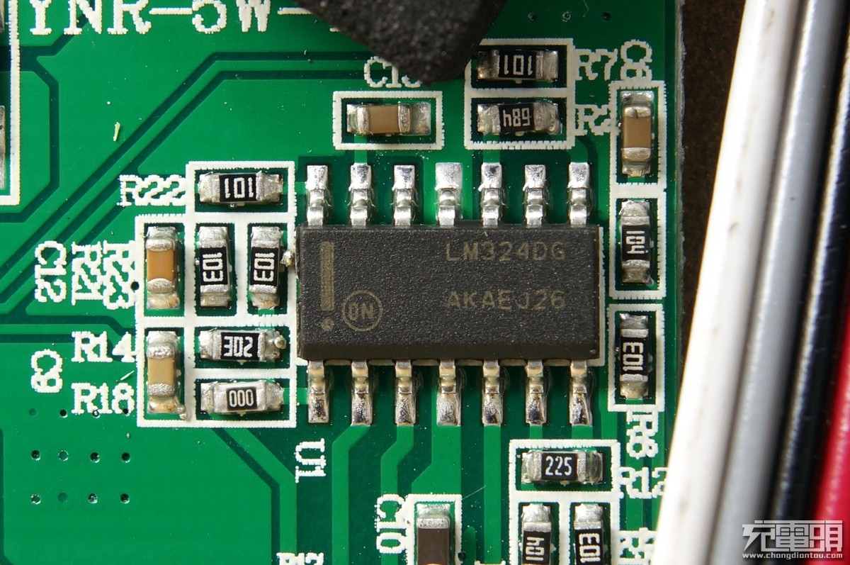 摩米士无线充电台灯,摩米士momax10000