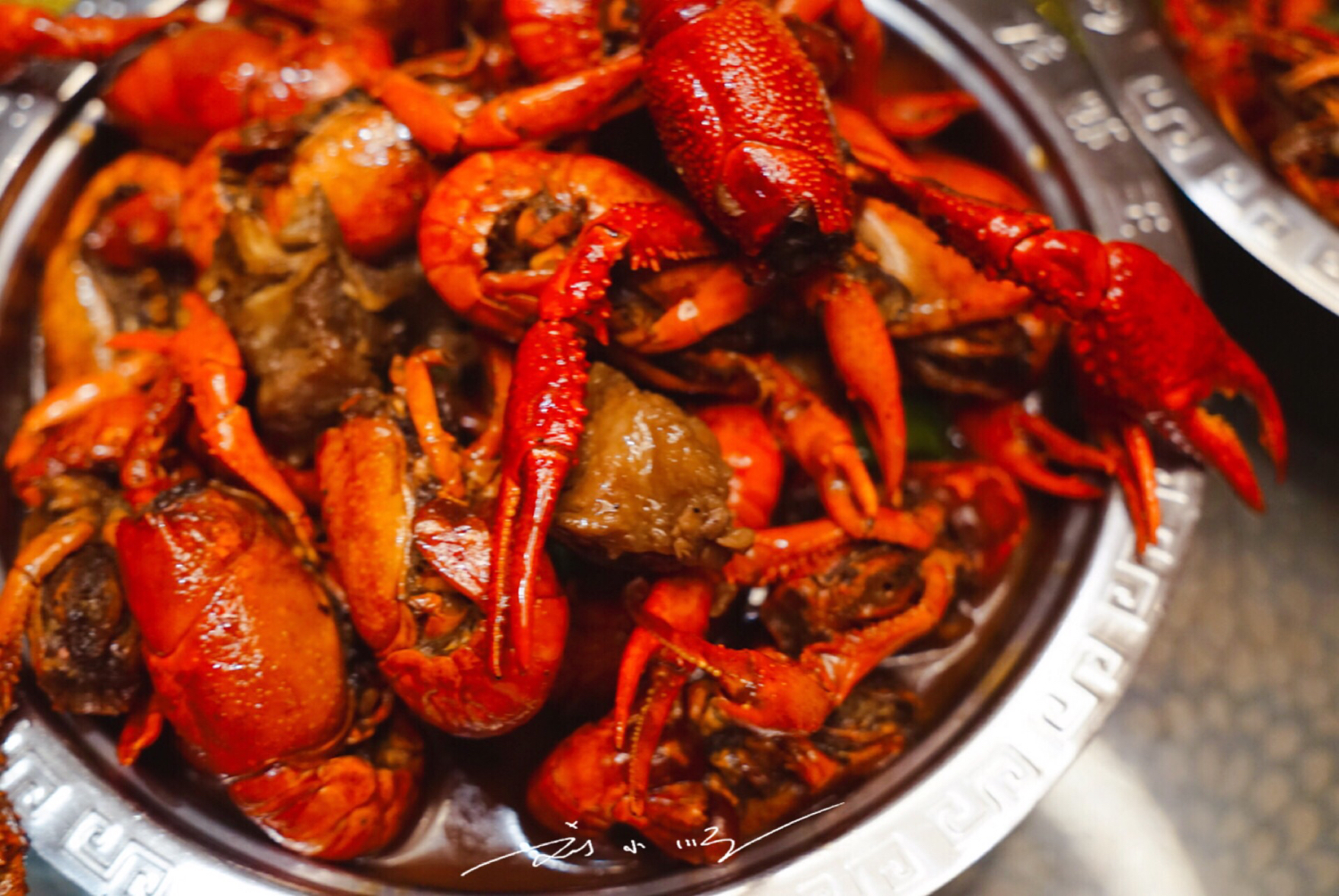 谁说到江苏吃小龙虾只能去盱眙?其实上海人和苏州人更喜欢去这里