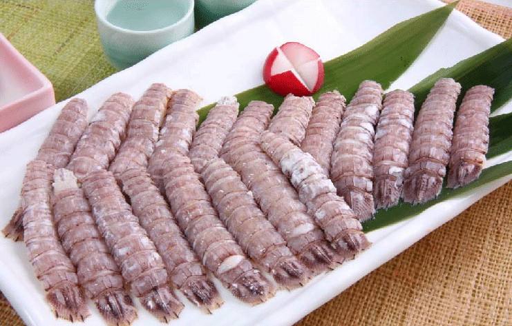 剥了皮的皮皮虾虾肉怎么吃,皮皮虾怎么吃可以完整地取出虾肉