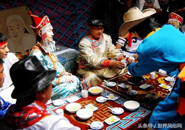 藏族风俗习惯,蒙古族风俗习惯食物