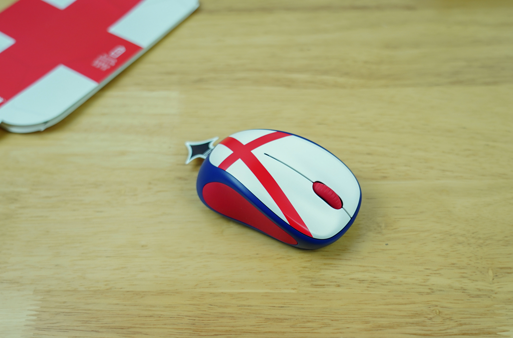 罗技m330无线鼠标推荐,罗技m240鼠标测评