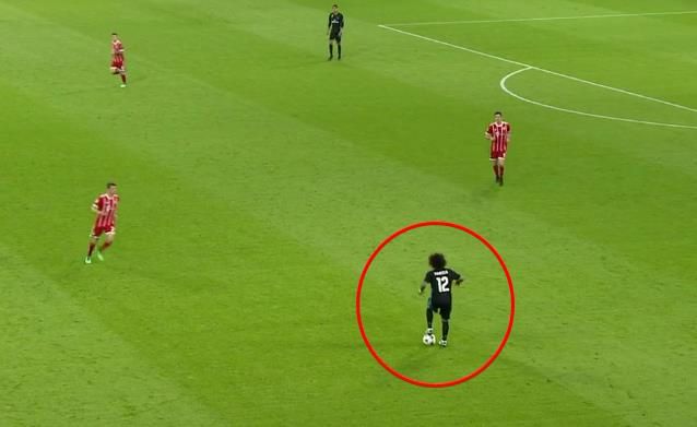 皇马停球训练视频,皇马停球训练