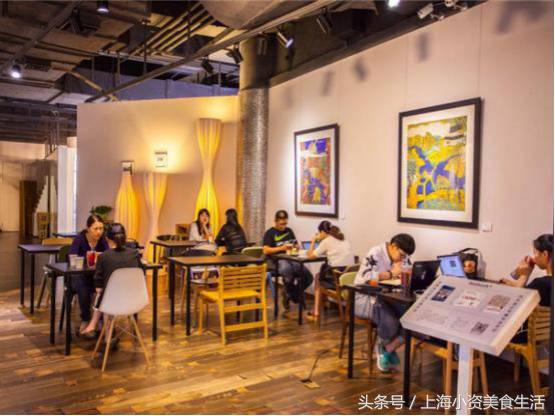 读书季让我们一起走进书香,读书环境优美的书店