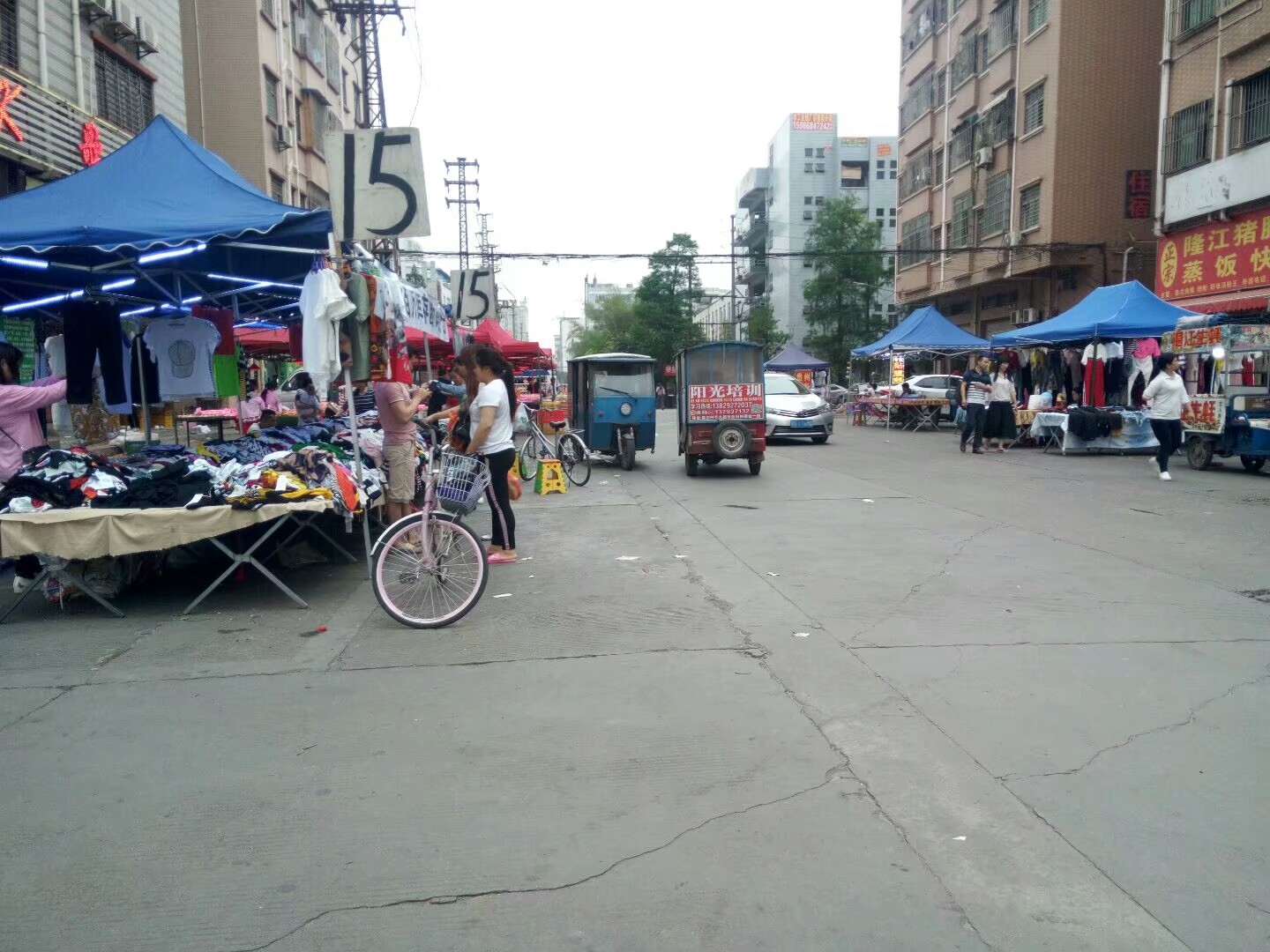 东莞厦边夜市摆摊,东莞长安厦岗地摊夜市