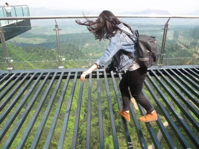 假如生活没精神怎么办，你需要来重庆奥陶纪受点冲击