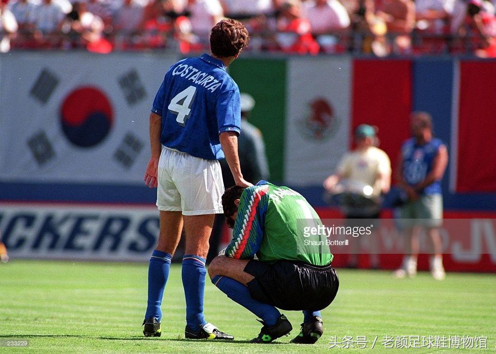 1970年世界杯足球鞋,2006世界杯猎鹰足球鞋