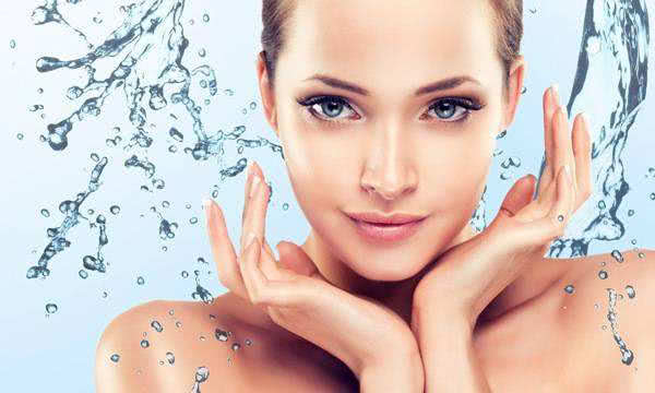 夏日不脱妆底妆技巧是什么,夏季不脱妆推荐