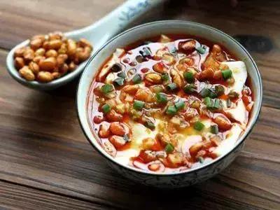 来成都一定要吃的10大美食小吃,推荐几款不容错过的成都特色美食