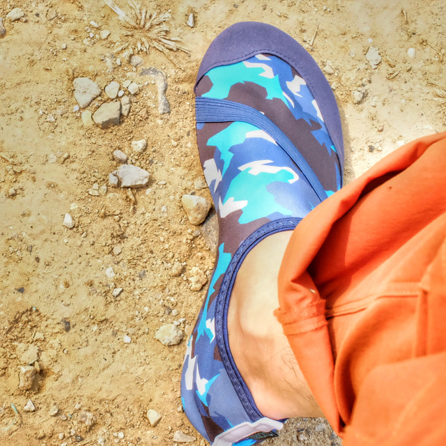 弹力鞋测评,超轻透气弹力鞋