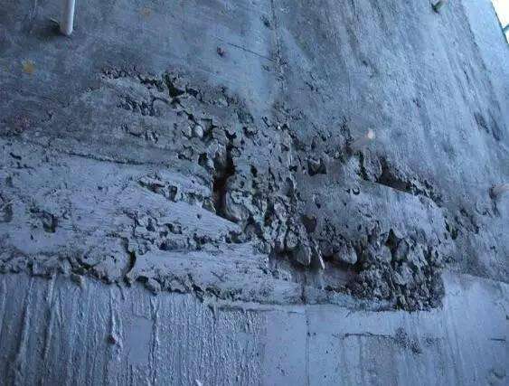 砼结构裂缝产生原因及处理方法,混凝土施工裂缝成因及防治措施