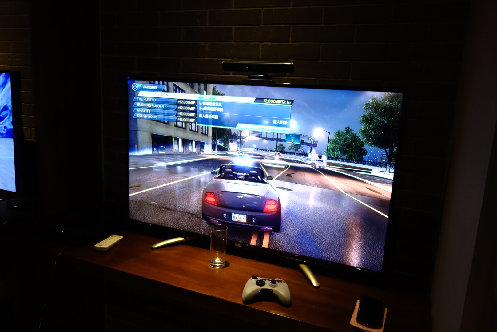 公司门口的桌游吧，回声轰趴